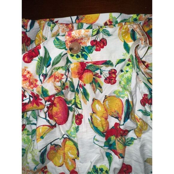 Plus size Lauren Conrad belted dressy shorts size xxl - Picture 3 of 4